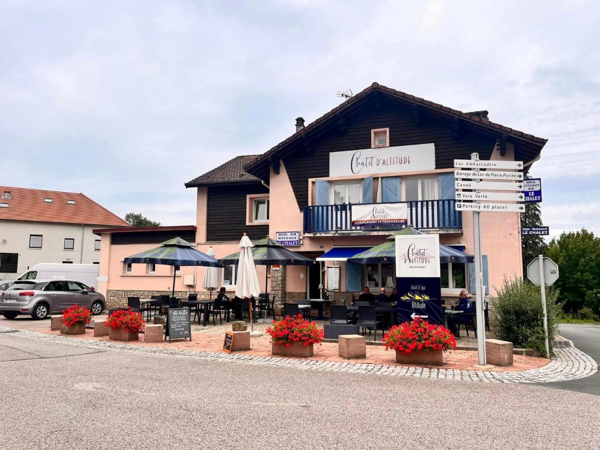 Logis Hotel Chalet Altitude Pierre-Percee Exterior photo